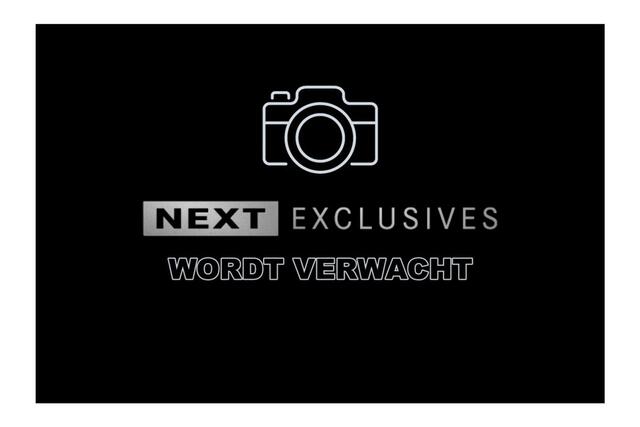 Mercedes-Benz S-KLASSE 650 Maybach | Chauffeur | Entertainment | Pano