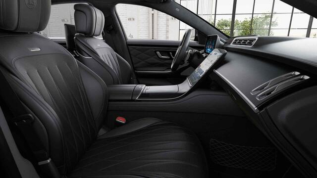 Mercedes-Benz S-KLASSE AMG 63 S E Performance | Entertainment schermen | Massage voor en achter | Achterasbesturing | Chauffeur pakket | Augmented head up display |