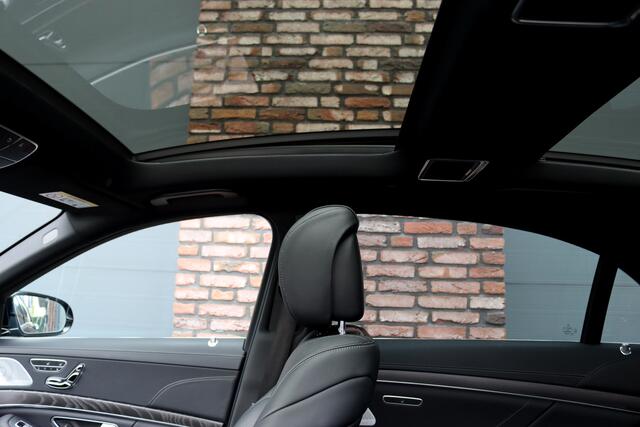 Mercedes-Benz S-KLASSE 560 e Lang AMG Line | Luchtvering | Distronic+ | Massage | Stoelventilatie | Panoramadak | Multibeam LED | Soft-Close | Keyless Go | HUD | Apple Carplay |