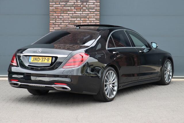 Mercedes-Benz S-KLASSE 560 e Lang AMG Line | Luchtvering | Distronic+ | Massage | Stoelventilatie | Panoramadak | Multibeam LED | Soft-Close | Keyless Go | HUD | Apple Carplay |