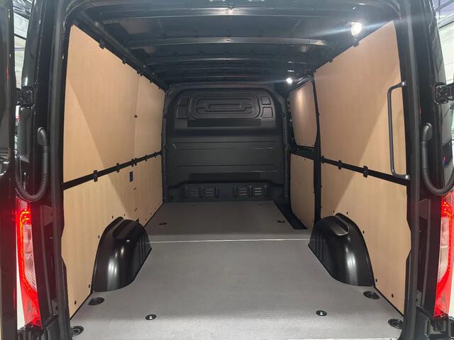 Mercedes-Benz SPRINTER 319CDI L2H1 Automaat Airco Cruisecontrol 3500KG Trekhaak NIEUW