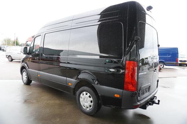 Mercedes-Benz SPRINTER 317 CDI 170PK L2H2 Pro automaat Trekhaak 3.500KG Climate | adap.Cruise | Apple Cp- Android auto | Blis | Camera