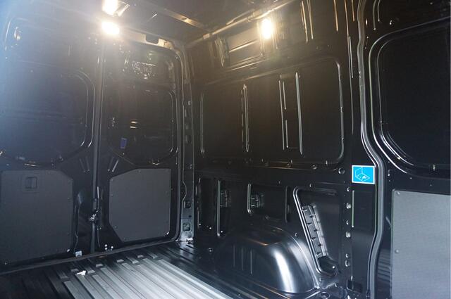 Mercedes-Benz SPRINTER 319CDI Select L2H2 10.25" Mbux, ACC, LED, 17" LM!! NR. *198*