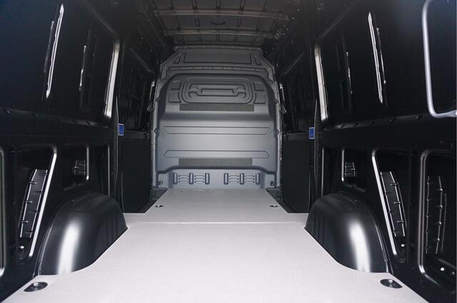 Mercedes-Benz SPRINTER 319CDI Select L2H2 10.25" Mbux, ACC, LED, 17" LM 3.5T Trekhaak!! NR. *972*