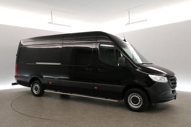 Mercedes-Benz SPRINTER 315 1.9 CDI L4H2 150PK Automaat 3500KG Trekgew. Trekhaak Airco Camera Carplay Cruise 3 Persoons Navi Sidebars