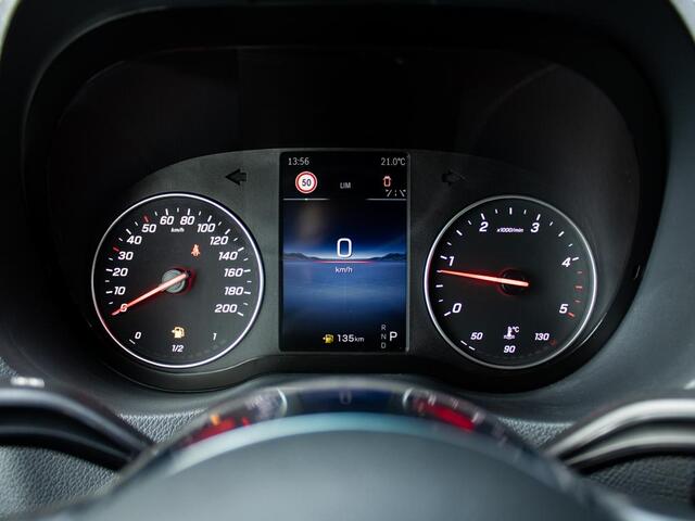 Mercedes-Benz SPRINTER 319 1.9 CDI L2H2 Pro 190 PK Automaat 3.500 kg trekhaak, Distronic, LED koplampen, lichtmetalen velgen, geveerde stoel, achteruitrijcamera, inklapbare spiegels, stoelverwarming