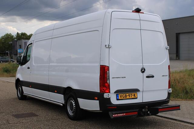 Mercedes-Benz SPRINTER 316 2.2 CDI L3H2 Automaat | Camera | Chauffeursstoel | Trekhaak | Cruisecontrol | Dodehoekassistent | Spiegelpakket | Navigatie