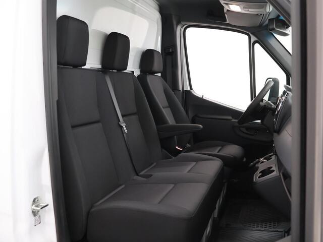 Mercedes-Benz SPRINTER 317 CDI L3 Chassis RWD Pro 3500 KG Trekhaak | 10.25 "MBUX Navigatiesysteem | Cruise Control | Airco | Navigatie | Trekhaak 3500 KG | BPM-Vrij
