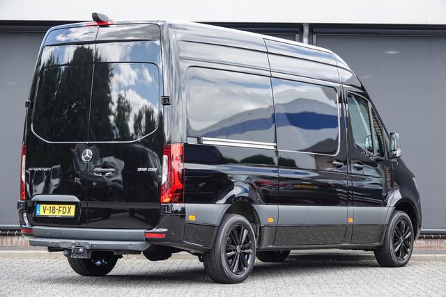 Mercedes-Benz SPRINTER L2H2 319Cdi 190Pk 9G-Tronic | 2xSchuifdeur | RWD | 3.500Kg trekgewicht | 360° Camera | Camera binnenspiegel | 18'' | Obsidian Black