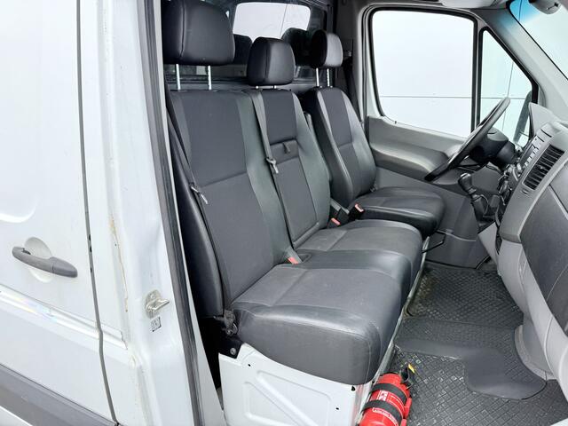Mercedes-Benz SPRINTER 316 2.2 CDI L2H2 Climate Control Trekhaak 3.5t Camera Alarm Parkeersensoren voor achter