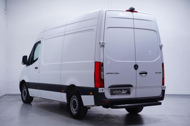 Mercedes-Benz SPRINTER 317 CDI 170 pk L2H2 Automaat Airco, Apple Carplay, Camera, Laadruimte Pakket, PDC V+A, 3-Zits