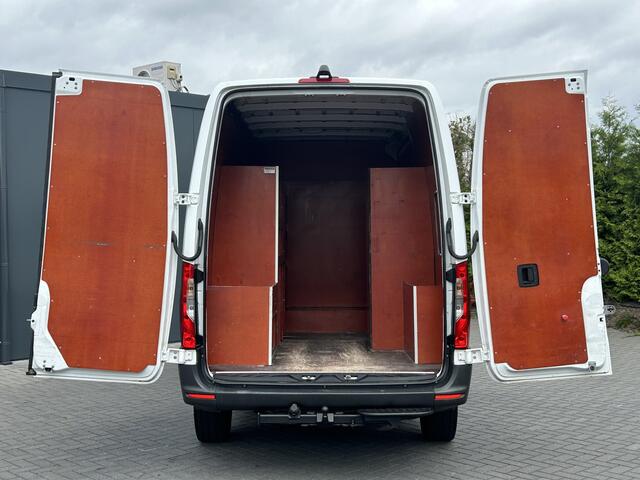Mercedes-Benz SPRINTER 316 CDI 164 PK RWD 3.5T / L2H2 / 1e EIG. / 2.8 TONS TREKHAAK / INRICHTING / AIRCO / CRUISE / NAVI / BLUETOOTH / CAMERA