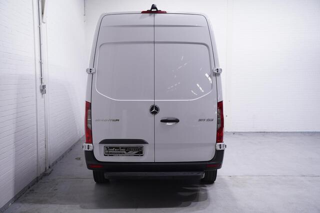 Mercedes-Benz SPRINTER 317 CDI 170 pk L2H2 Aut. Navi, Camera Apple Carplay, 270 Graden Deuren, PDC V+A, 3-Zits