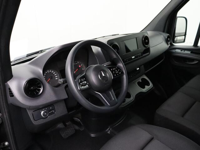 Mercedes-Benz SPRINTER 315CDI 9G-Tronic Automaat L2H2 | 3500Kg Trekken | Touchscreen | Camera | 3-Persoons | Airco | Cruise