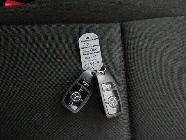 Mercedes-Benz SPRINTER 316CDI L2H2 | Led | Trekhaak | Navigatie | Camera | Airco | Cruise | 3-Persoons