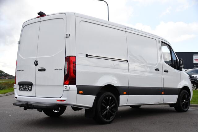 Mercedes-Benz SPRINTER 315 1.9 CDI L2H1 RWD PB Edition Camera, Cruise, Sensoren, Multimedia, Carplay, 150Pk, Automaat, Led, Trekhaak,