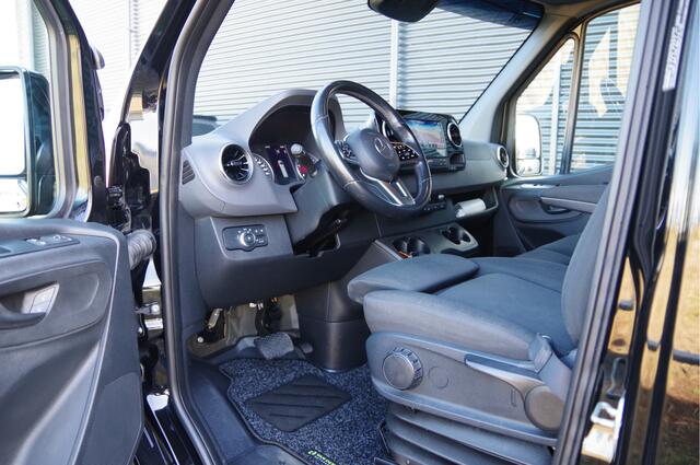 Mercedes-Benz SPRINTER 319 3.0 CDI V6 L2H2 AUT. LED, 360 CAMERA, TREKHAAK, STANDKACHEL, MBUX 10'', CRUISE, NAVI, CLIMA, PARKEERSENSOREN