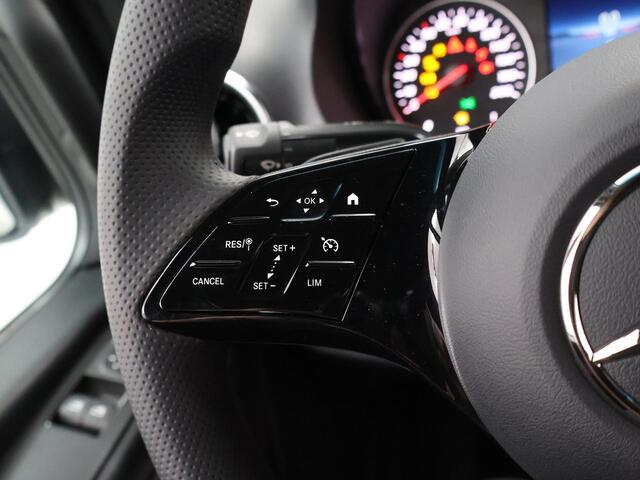 Mercedes-Benz SPRINTER 315 L2 H2 | AUT. | RWD | PRO | 3500kg TREKKEN | AUTOMAAT | 3-ZITS | CRUISE CONTROL | PARKEERCAMERA | MBUX | LANE ASSIST | DODEHOEKASSIST |