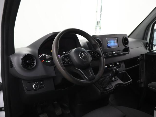 Mercedes-Benz SPRINTER 316 CDI L2 H2 | Parkeercamera | Bluetooth | Complete inrichting | Keyless Go | Flitsbalk | 2-zits | Standkachel | 3500 KG. AHW |