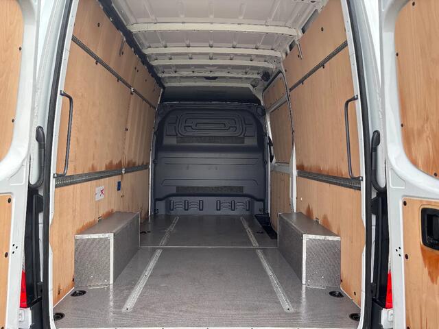 Mercedes-Benz SPRINTER 317CDI L2H2 Automaat Airco Navi Cruisecontrol 46000KM EURO 6