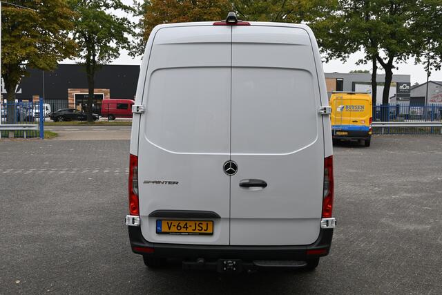Mercedes-Benz SPRINTER 317 CDI L2H2 RWD 3500kg Trekhaak, MBUX met camera, Comfort stoel