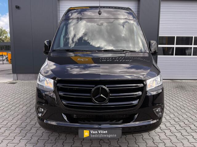 Mercedes-Benz SPRINTER 319 1.9 CDI L2H2 RWD VVB BLACK EDITION LAGE KMSTAND VVB329 BPM vrij! Benut nu nog uw voordeel!