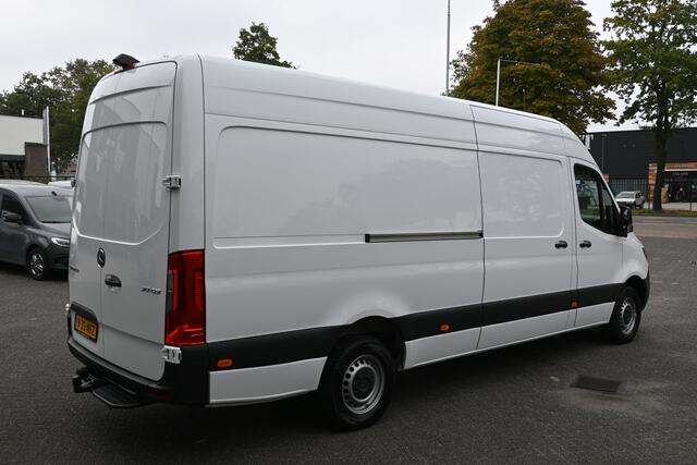 Mercedes-Benz SPRINTER 317 CDI L3H2 RWD 3500 kg Trekhaak, Geveerde stoel, MBUX met camera