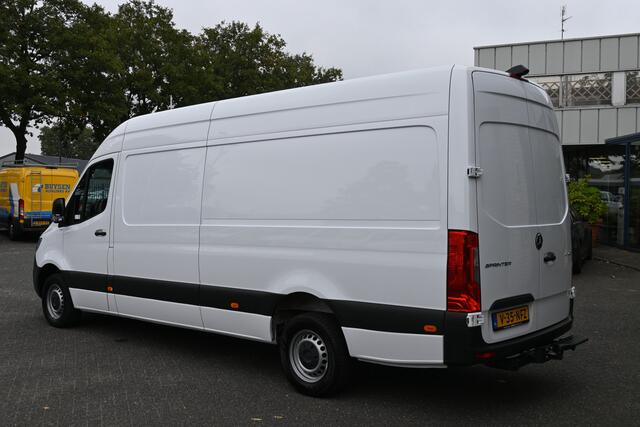 Mercedes-Benz SPRINTER 317 CDI L3H2 RWD 3500 kg Trekhaak, Geveerde stoel, MBUX met camera