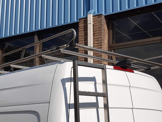 Mercedes-Benz SPRINTER 317 CDI L3H2 Airco Cruise control MBux Achteruitrijcamera