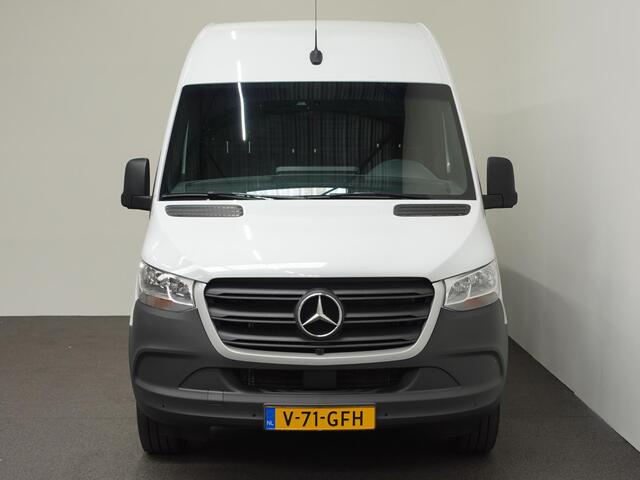 Mercedes-Benz SPRINTER 315 Automaat L2H2 RWD Automaat Airco Cruise Control Side-bars Navigatiesysteem Trekhaak