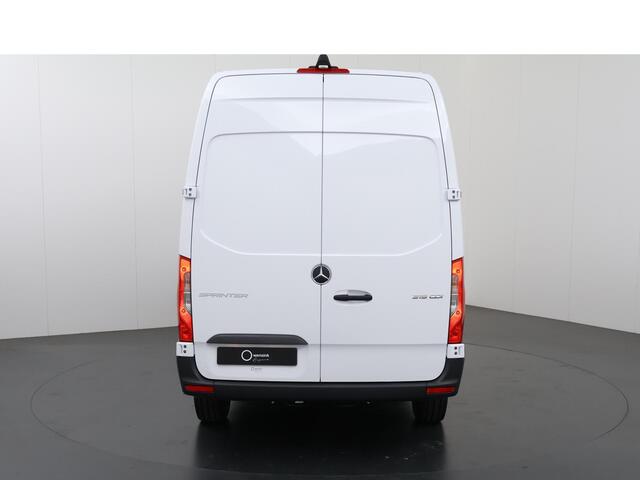 Mercedes-Benz SPRINTER 315 CDI | Aut. | L2 H2 | RWD | PRO | 3500 KG. AHW | Apple Carplay / Android Auto | Achteruitrijcamera | Lane-Assist | Side-Assist | Comfort-stoelen | Cruise Control | 3500 KG. AHW |