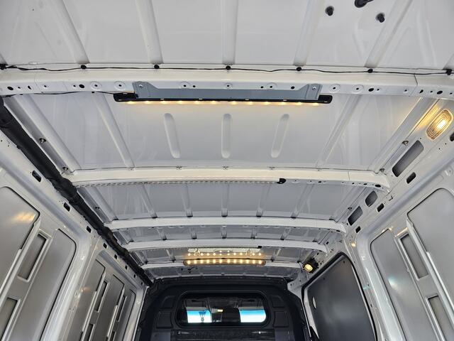 Mercedes-Benz SPRINTER 517 CDI L2-H1 Handgeschakeld * Camera * Trekhaak 3,5t *