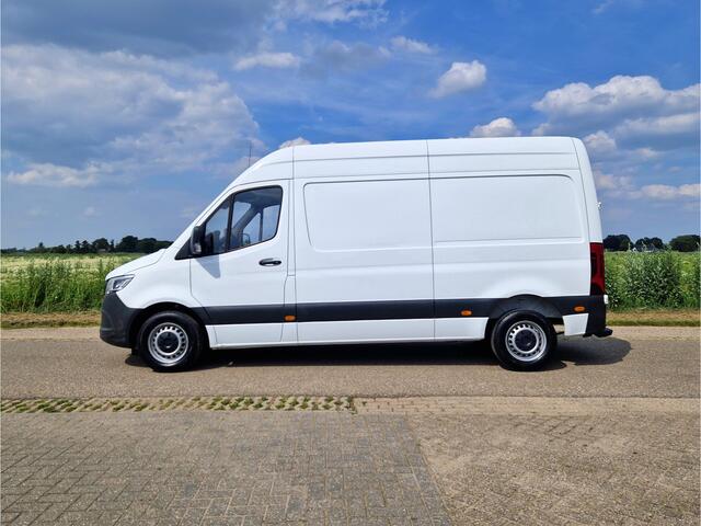 Mercedes-Benz SPRINTER 211 1.9 CDI L2 H2 - 110 Pk - Euro 6 - MBUX - Parkeercamera