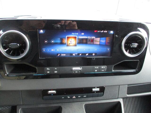 Mercedes-Benz SPRINTER 319 CDI 190 PK L3H2 Automaat Led Trekhaak