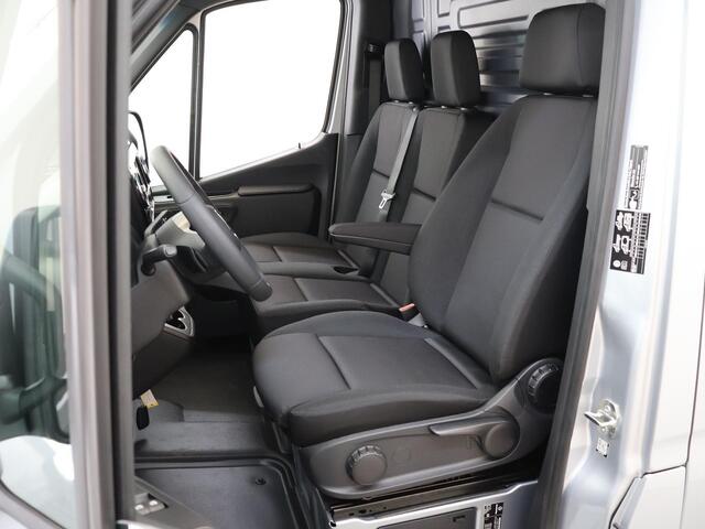 Mercedes-Benz SPRINTER 315 CDI | L2 H2 | RWD | Aut. | PRO | BPM VRIJ! | AIRCO | CRUISE | 3500 KG AHW | CARPLAY | ANDROID AUTO | DODEHOEKASSISTENT | METALLIC | SPOORASSISTENT | MULTIFUNCTIONEELSTUURWIEL