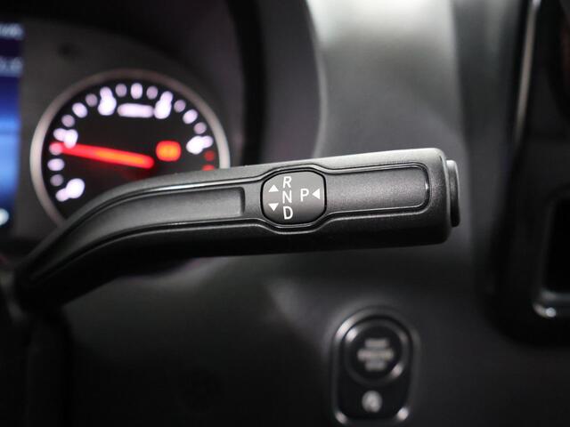 Mercedes-Benz SPRINTER 319 L2H2 RWD SELECT