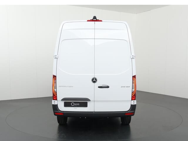 Mercedes-Benz SPRINTER 315 L2H2 RWD | Stoelverwarming | Navigatie | Parkeercamera | Dodehoekdetectie