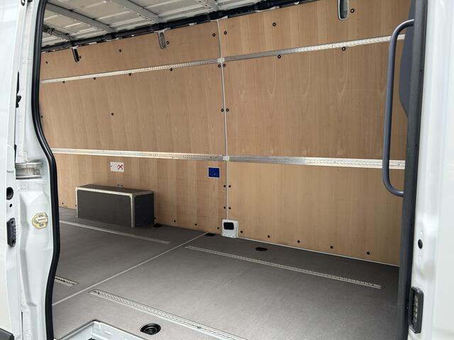 Mercedes-Benz SPRINTER 317 CDI L3 H2 PRO Facelift/ MBUX / Camera / Parkeersensoren / Cruise control / Airco / 270 Graden achterdeuren