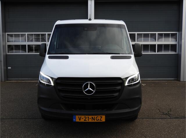 Mercedes-Benz SPRINTER 315 1.9 CDI L1H1 RWD AUT | LED | 360° | NAV | DISTRONIC