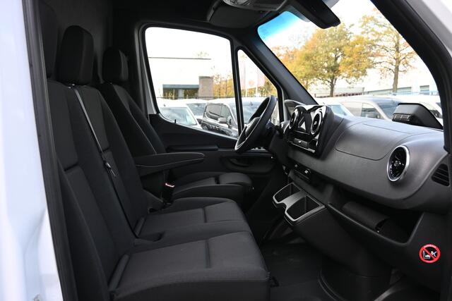 Mercedes-Benz SPRINTER 317 CDI L3H2 Pro Geveerde stoel, Smartphone integratiesysteem