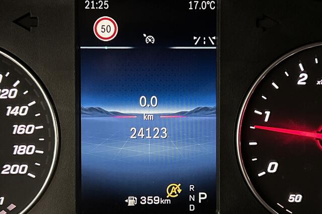 Mercedes-Benz SPRINTER 317 CDI L2H2 RWD Facelift | Led | Camera | Cruise control | Navigatie | Parkeersensoren