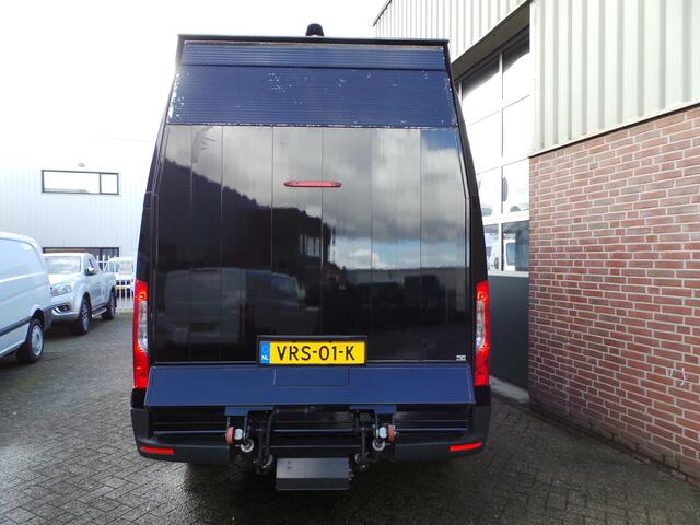 Mercedes-Benz SPRINTER 315 1.9 CDI L2H2 Aut. Laadklep 750kg Airco,Cruise,Navigatie,Enz