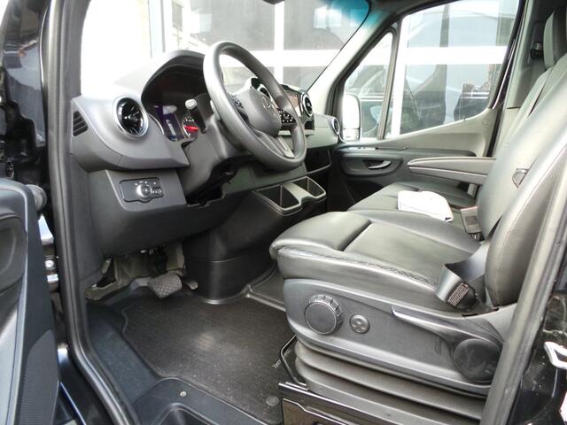 Mercedes-Benz SPRINTER 315 1.9 CDI L2H2 Aut. Laadklep 750kg Airco,Cruise,Navigatie,Enz