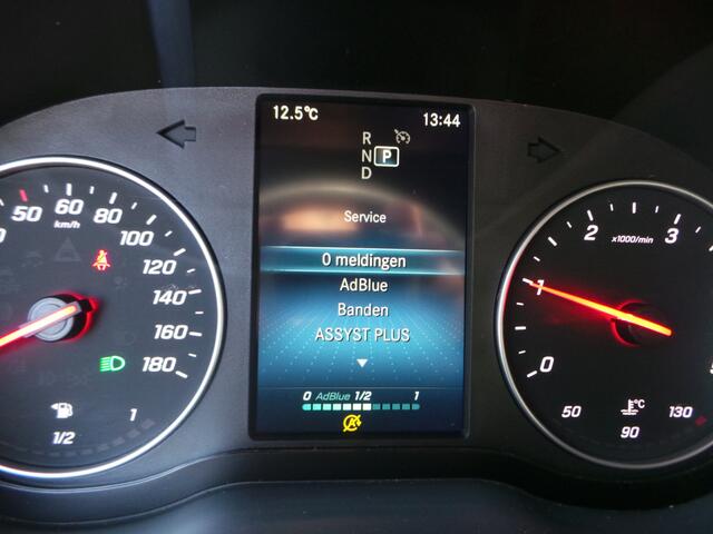 Mercedes-Benz SPRINTER 315 1.9 CDI L2H2 Aut. Laadklep 750kg Airco,Cruise,Navigatie,Enz