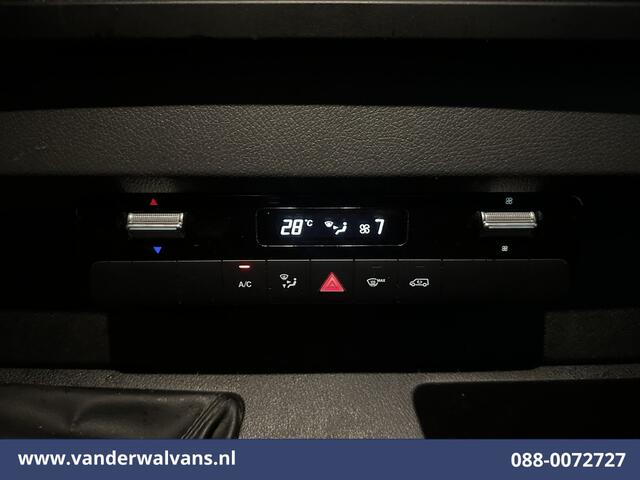 Mercedes-Benz SPRINTER 315 CDI 150pk L3H2 Euro6 Airco | Camera | Navigatie | Chauffeursstoel 270 Graden achterdeuren, Cruisecontrol, Stoelverwarming, Parkeersensoren, Bijrijdersbank