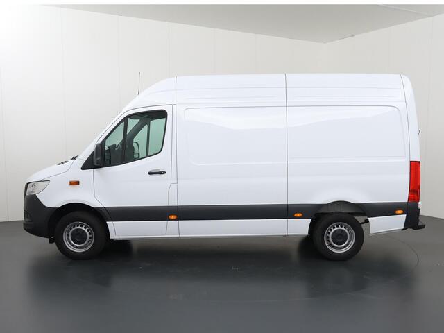 Mercedes-Benz SPRINTER 317 CDI | L2 H2 | 3-zits | Opstaptrede | Parkeercamera | Navigatie | Bluetooth | Certified