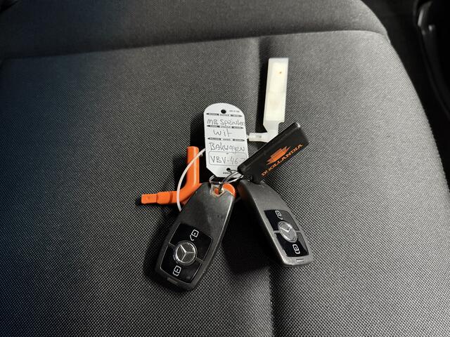 Mercedes-Benz SPRINTER 519CDI 3.0V6 Automaat Bakwagen+Laadklep BE-Clixstar | Navigatie | Camera | Dubbellucht | 2760Kg Laadvermogen