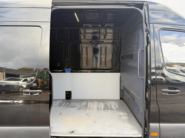 Mercedes-Benz SPRINTER 211 2.2 CDI Automaat L2H2 LED Trekhaak Carplay Cruise Control Camera Stoelverwarming