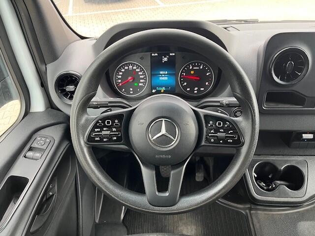 Mercedes-Benz SPRINTER 315 1.9 CDI / L4 H2 / Automatic / APK-TUV 04-26