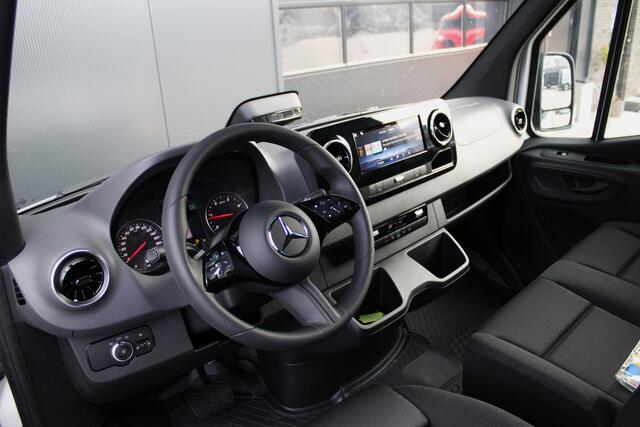 Mercedes-Benz SPRINTER 317CDI L2H2 Pro - Mbux 10 - Camera - Carplay - Bind spot - Cruise - Smartphone integratie - Rijklaar
